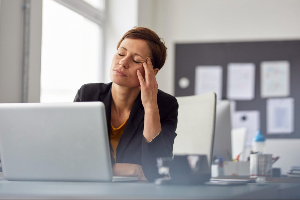 3 Simple Strategies for Coping with Overwork Pressure