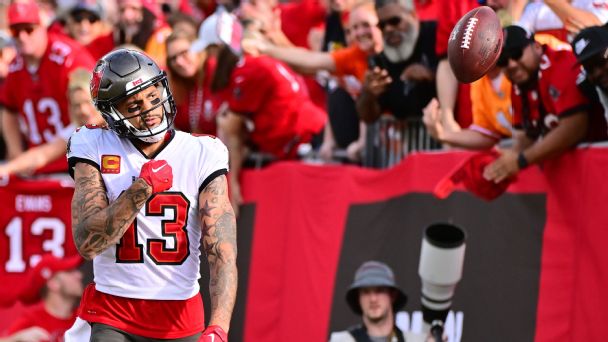 NFL Week 17 playoff picture and clinching scenarios: Bucs win NFC South; Giants clinch wild card