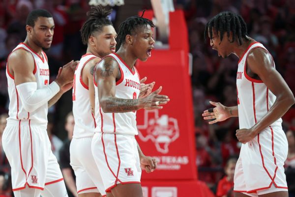 Houston back at No. 1, K-State up to 11th in poll