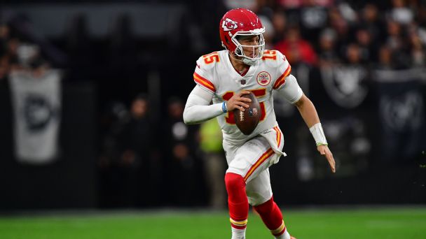 Mahomes and the Chiefs look complete just in time for the playoffs
