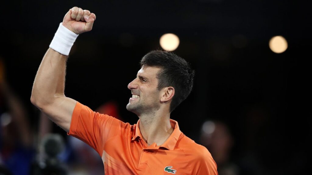 Djokovic shrugs off injury, wins Adelaide title