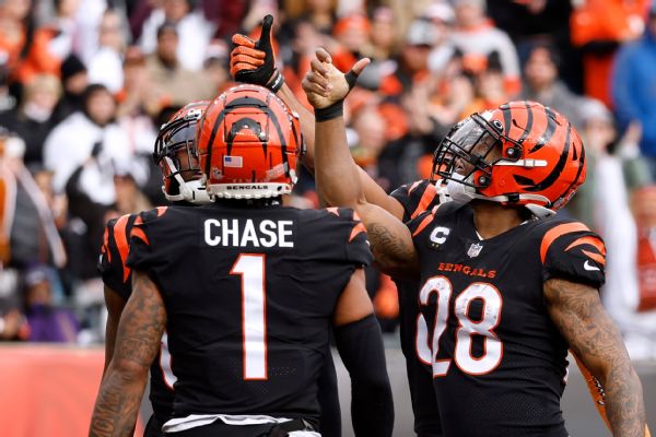 Bengals’ Mixon trolls NFL with coin toss TD celly