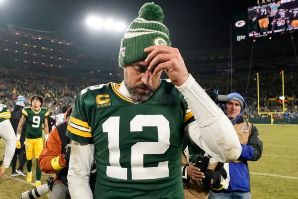 Rodgers, addressing future, offers familiar refrain