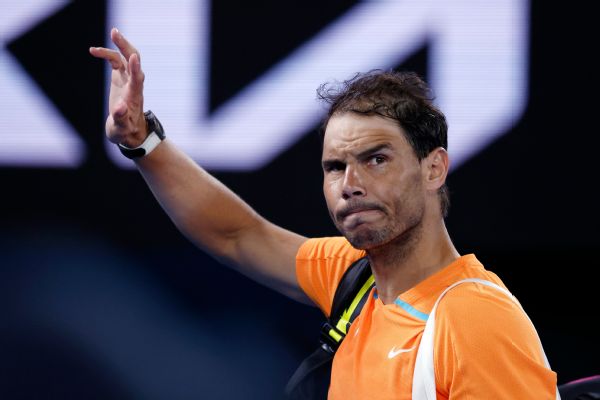 Nadal, hampered by hip, ousted in Melbourne