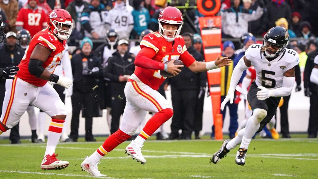 Source: Chiefs’ Mahomes has high ankle sprain