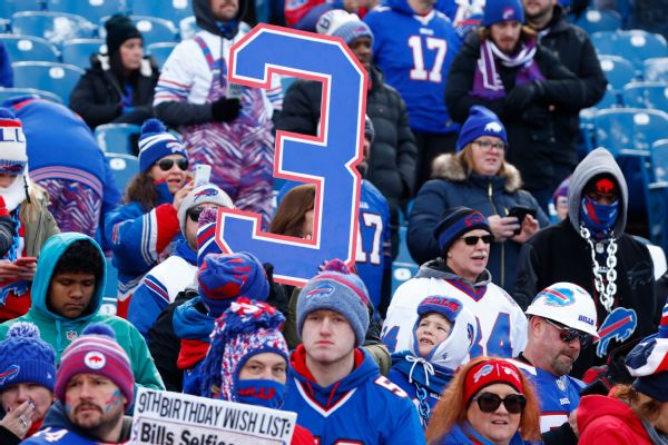 Hamlin at stadium, visits with Bills before game