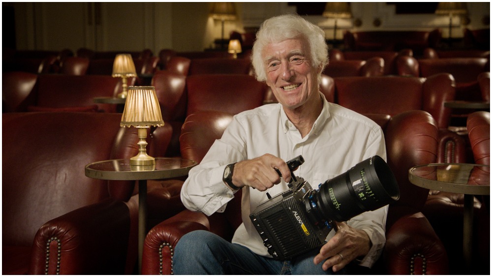 Roger Deakins on Receiving His 16th Oscar Nomination for ‘Empire of Light’: ‘I’m Glad to Be Representing the Movie’