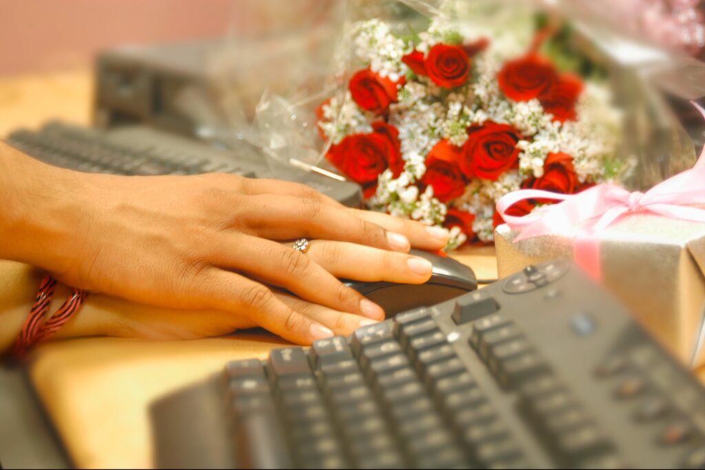 1 in 3 Surveyed Remote Workers Said They Have Started A Work Romance