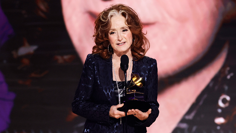 Bonnie Raitt Sees Spike of Over 12,000% in Song Sales Following Grammy Win for ‘Just Like That’