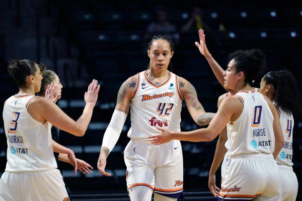 Source: Griner back with Mercury on 1-year deal