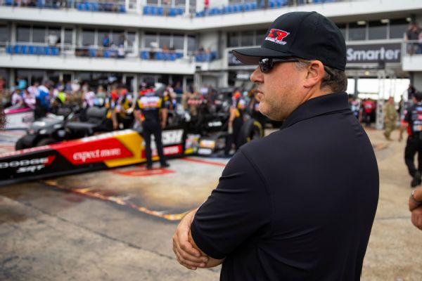 Stewart to run full season as NHRA drag racer