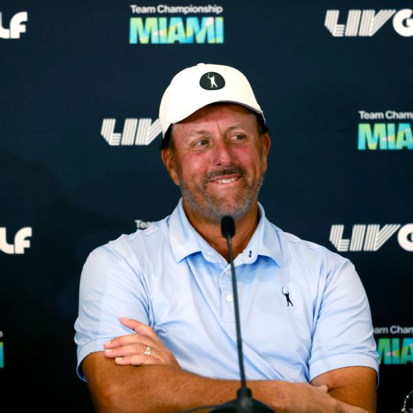 Mickelson has new-look LIV team for ’23 season