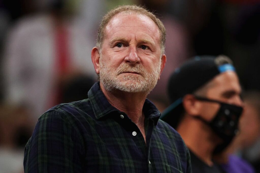 Sources: Sarver giving $20K to Suns employees