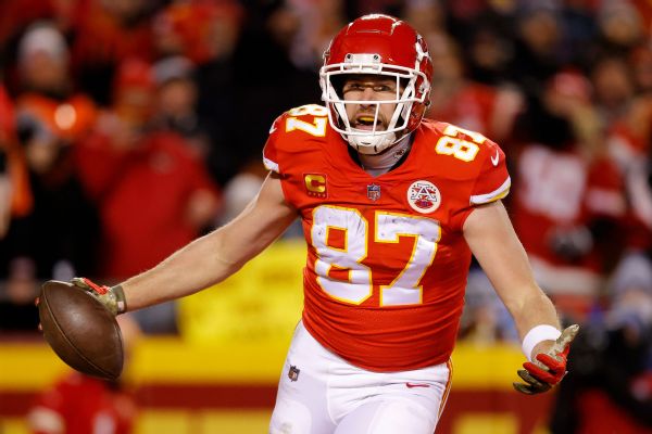 Chiefs’ Kelce announced as ‘SNL’ host on March 4