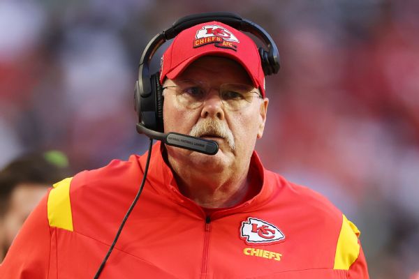 Chiefs coach Reid says he plans to return in 2023