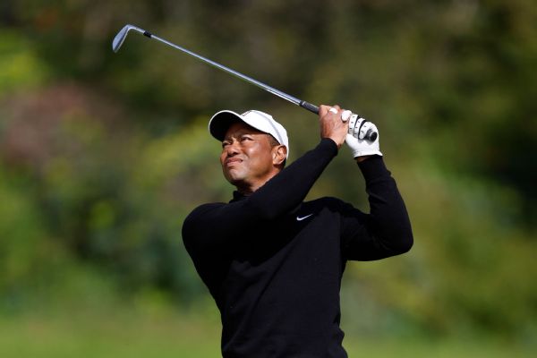 Tiger at 1-over, could miss cut at Genesis Invit.