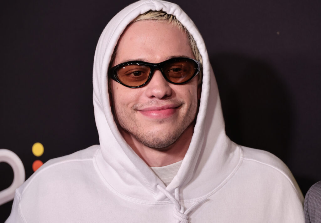 Pete Davidson ‘Felt Like a F—ing Loser’ When ‘SNL’ Joked About His Personal Life: ‘You Feel Small’ and ‘Super Insecure’