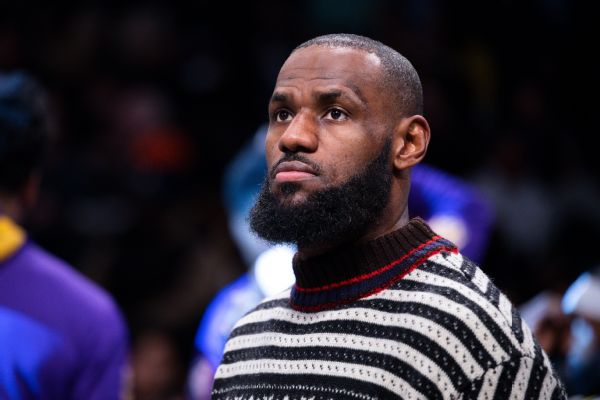 LeBron upgraded from out to doubtful vs. Bulls