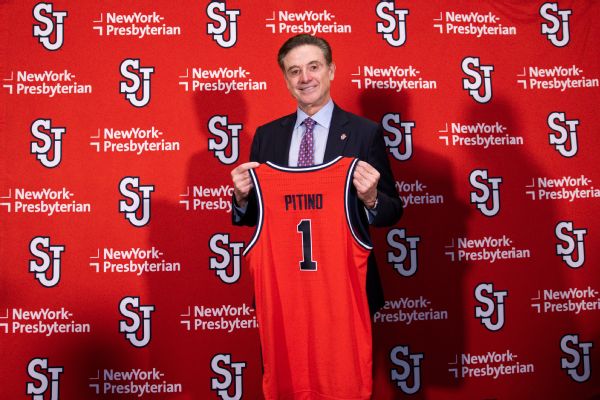 Pitino welcomed at St. John’s: ‘I’ve earned it’
