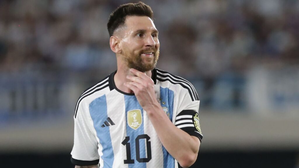Messi scores 800th goal in win over Panama