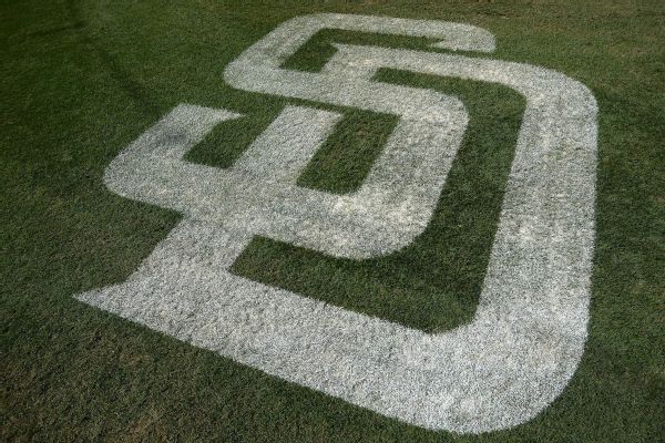 Sources: DSG pays fee to Padres to air games