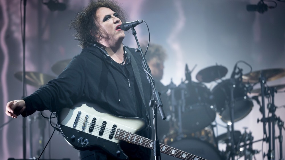 Robert Smith Says 7,000 Scalped Cure Tickets Have Been Canceled