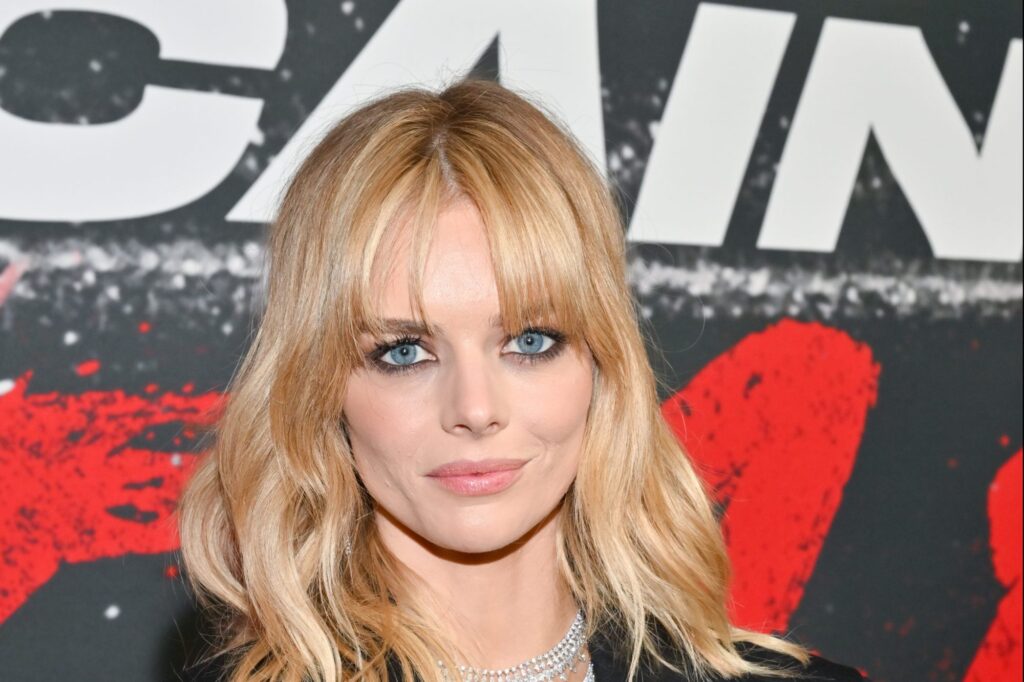 Netflix Orders First Pilot in Its History With Samara Weaving Comedy ‘Little Sky’