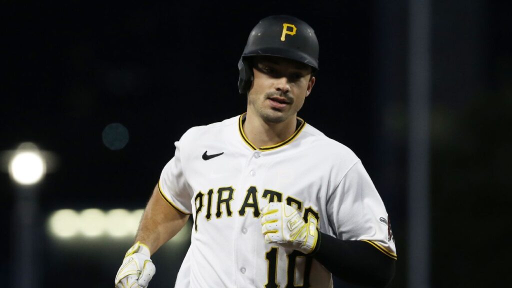 Sources: Pirates, Reynolds reach $106.75M deal