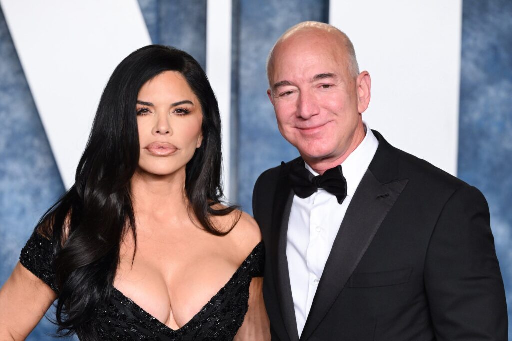 Report: Jezz Bezos Proposed to Lauren Sánchez with a $2.5 Million Ring