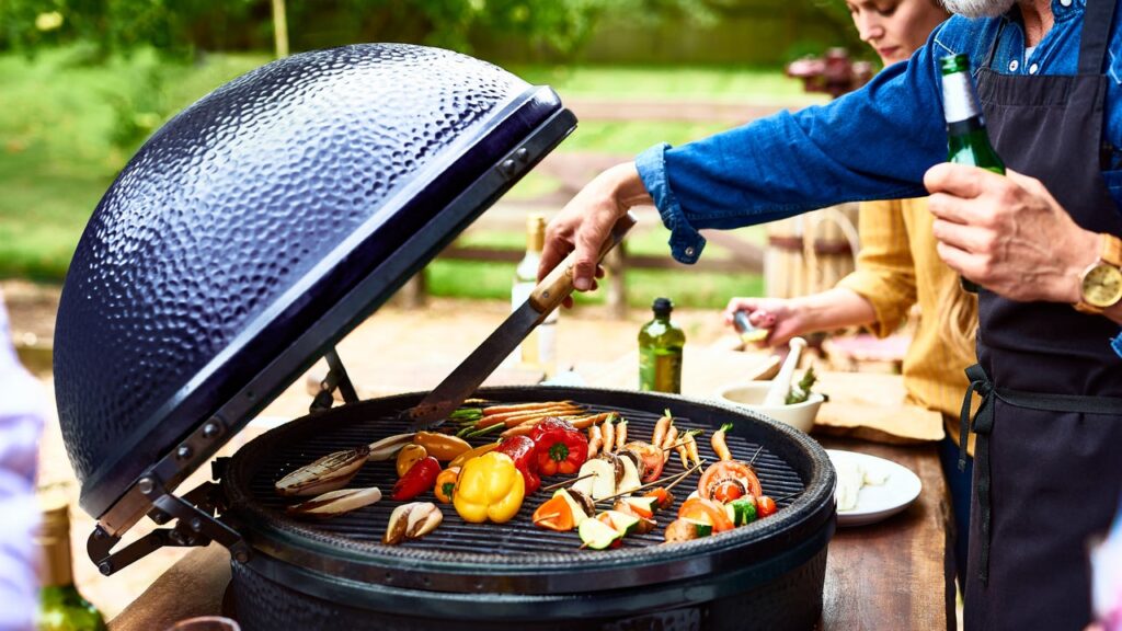 The Best Memorial Day Grill Deals at Amazon: Save Up to 38% On Smokers, Gas and Charcoal Grills