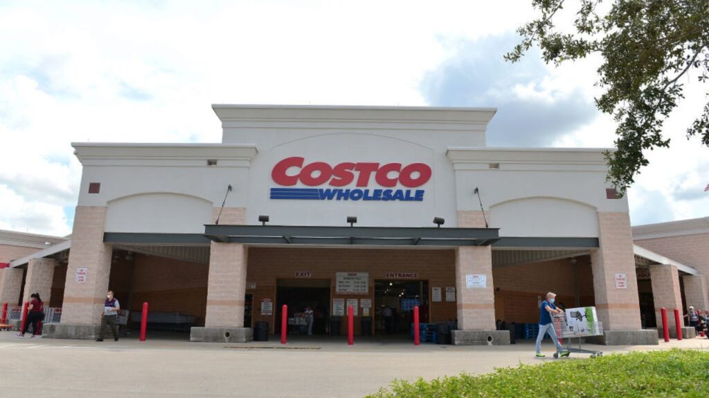 This Costco Summer Deal Gets You a $30 Gift Card With Your New 1-Year Membership