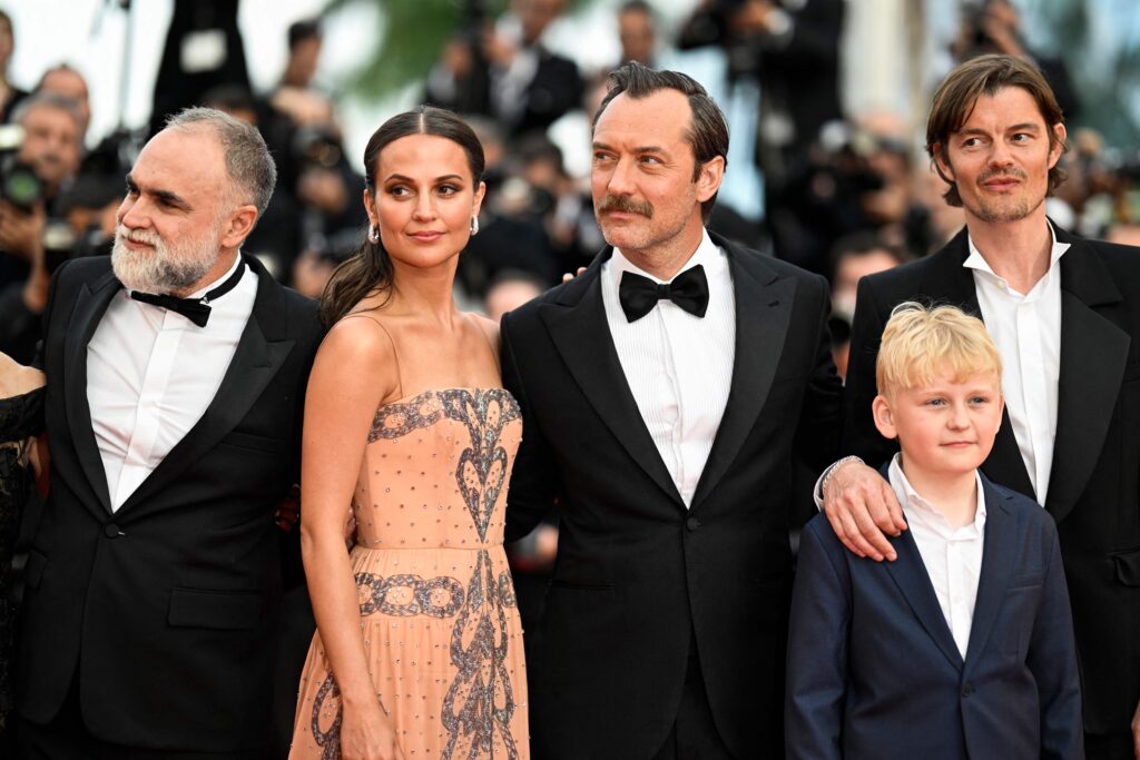 Alicia Vikander Reigned Over an Eight-Minute Standing Ovation at Cannes Premiere of Brutal Historical Drama ‘Firebrand’