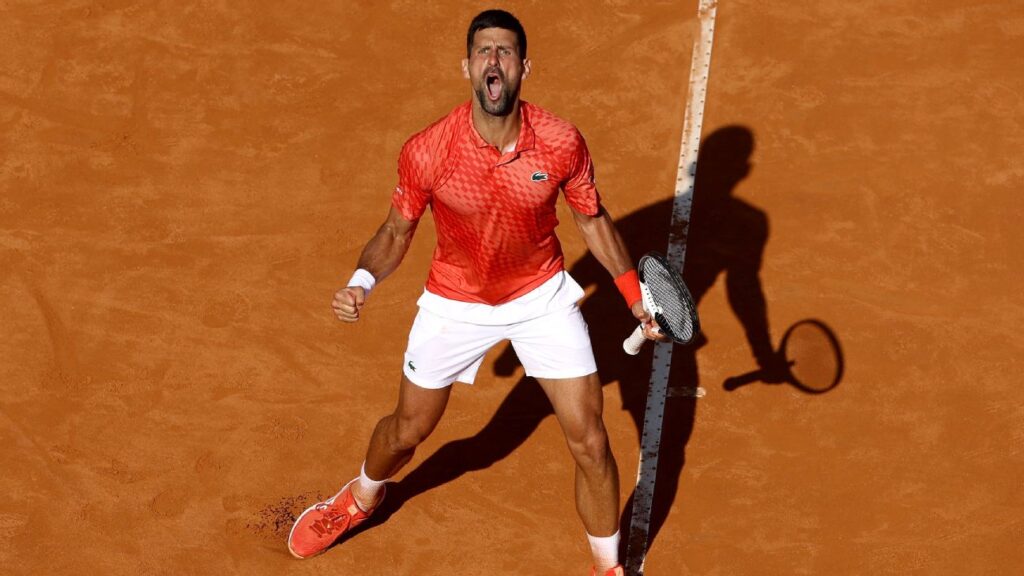 Djokovic advances despite second-set struggles