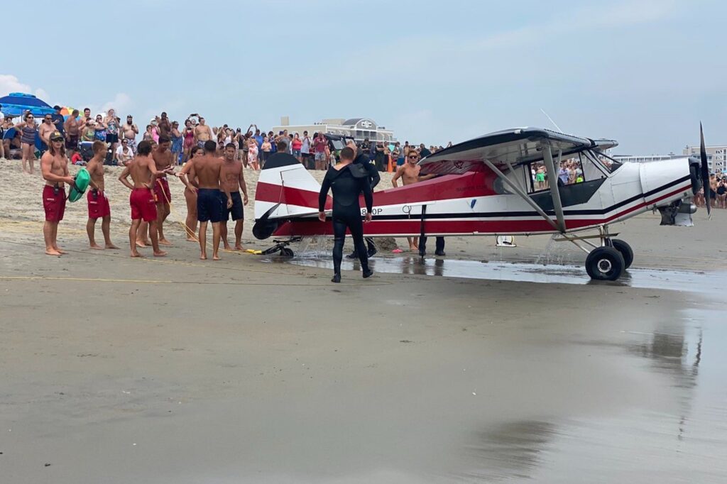 Watch: Plane Crashes in Ocean Off Crowded New Hampshire Beach as Lifeguards Rush to Save Pilot