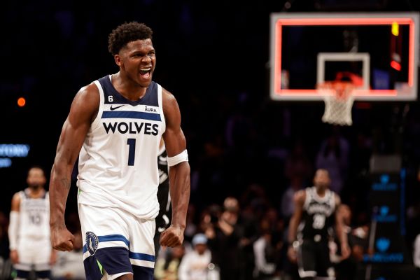 Edwards, Wolves agree on five-year rookie max