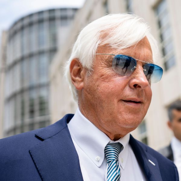 Churchill Downs extends Baffert ban through ’24