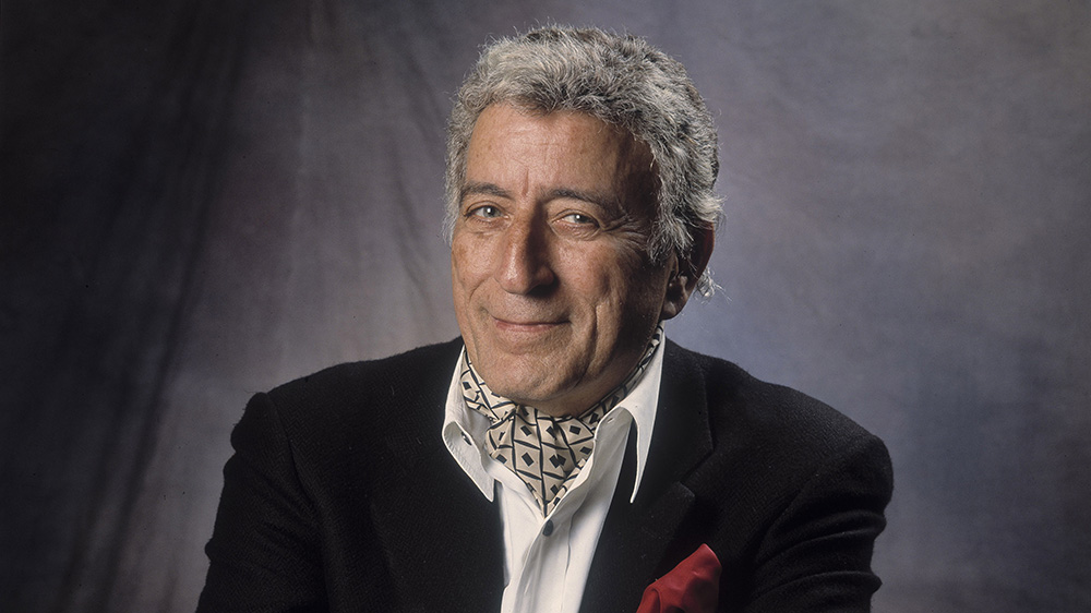 Tony Bennett, Master Pop Vocalist, Dies at 96