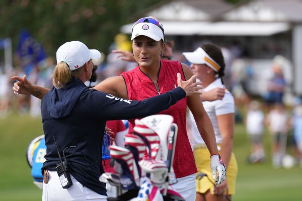 U.S. sweeps opening session of Solheim Cup