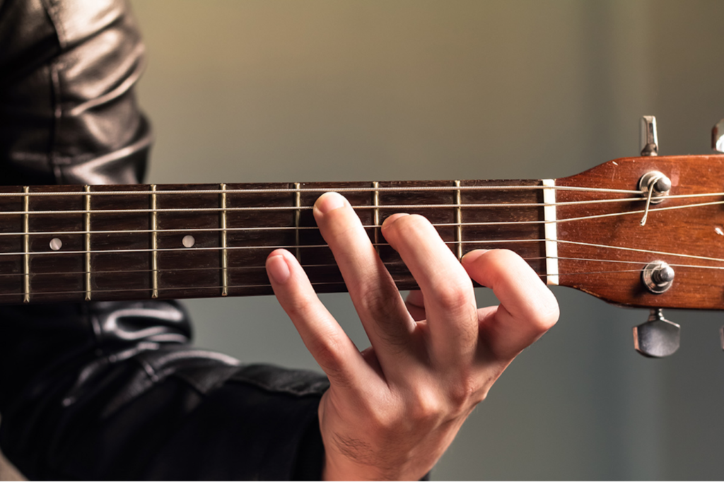 Learn to Play Guitar with This $20 Training Bundle