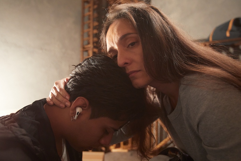 ‘At the Gates’ Review: Politically Conscious Thriller Preys on the Fears of ICE & Deportation