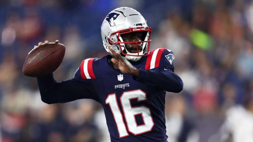 Pats sign QB/WR Cunningham off practice squad