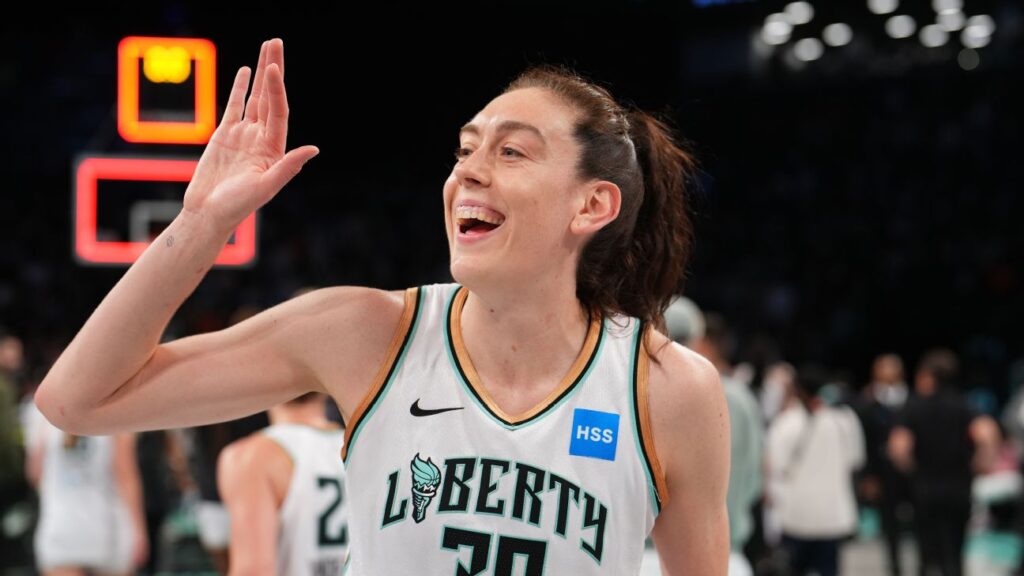 MVP Stewart 1 of 3 unanimous All-WNBA picks