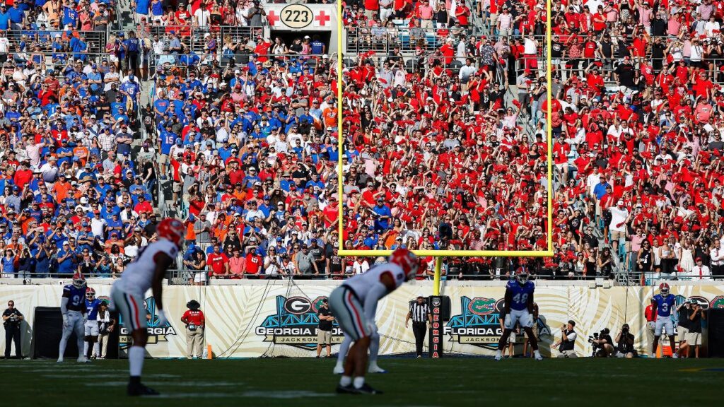 Georgia, Florida mull temporary sites for rivalry