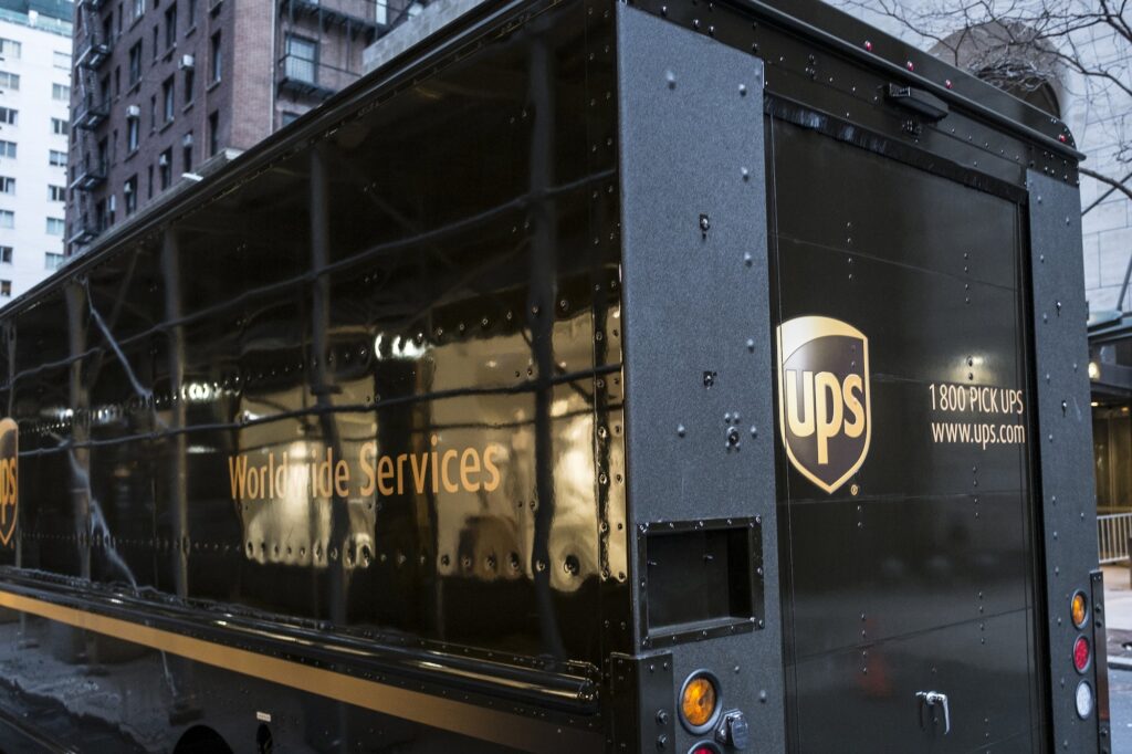 ‘Makes More Than I Do’: Viewers Shocked After UPS Driver Breaks Down Weekly Paystub