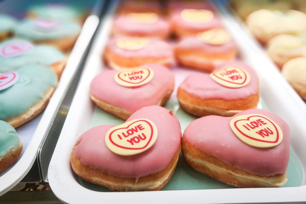 How These 5 Businesses Use Valentine’s Day to Profit — And How Your Business Can Feel the Love, Too.