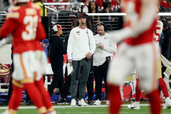 49ers left ‘hurting’; Shanahan stands by coaching