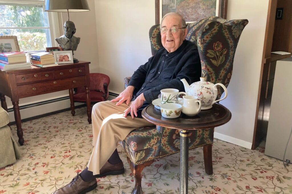 A 101-Year-Old Former CEO Shared His Longevity Advice: Early Retirement Is ‘Stultifying,’ and the Mediterranean Diet Is Best