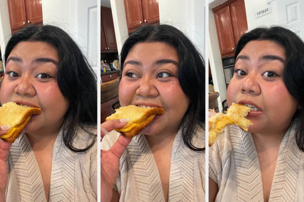 I Tried The New Lunchables Microwaveable Grilled Cheese, And It Was Definitely Not What I Expected