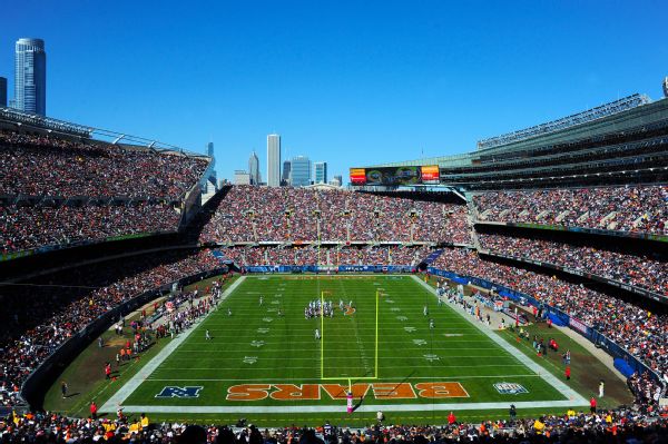 Source: Bears shift focus to staying in Chicago