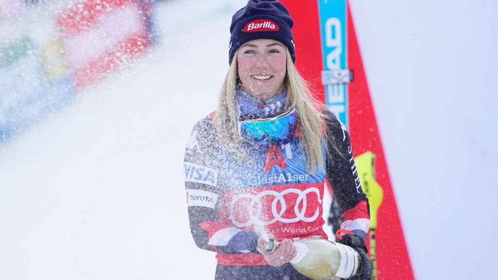 Shiffrin to return to competition after MCL injury